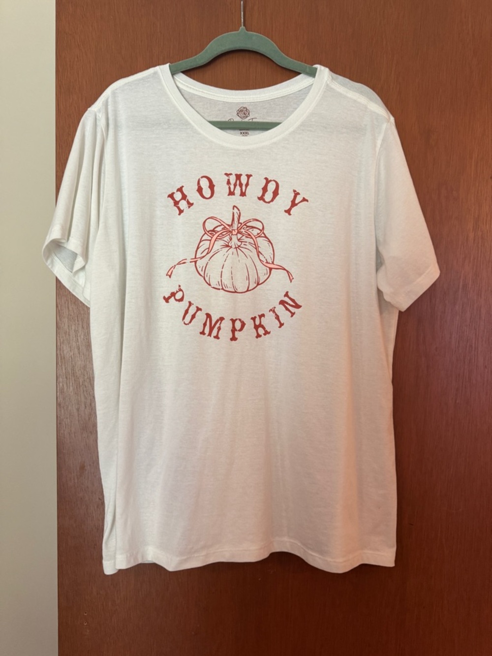 Howdy Pumpkin Graphic Tee - White with Rust Print, Size 22